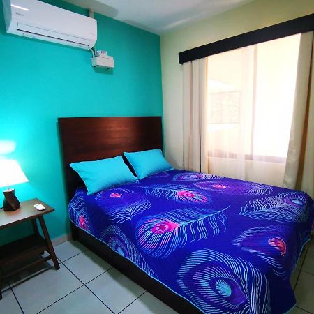 Loky'S Apartments La Fortuna Esterno foto