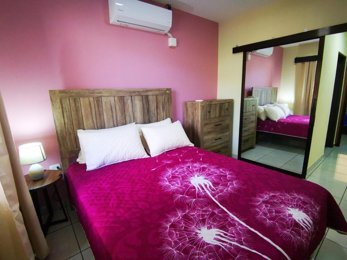 Loky'S Apartments La Fortuna Esterno foto
