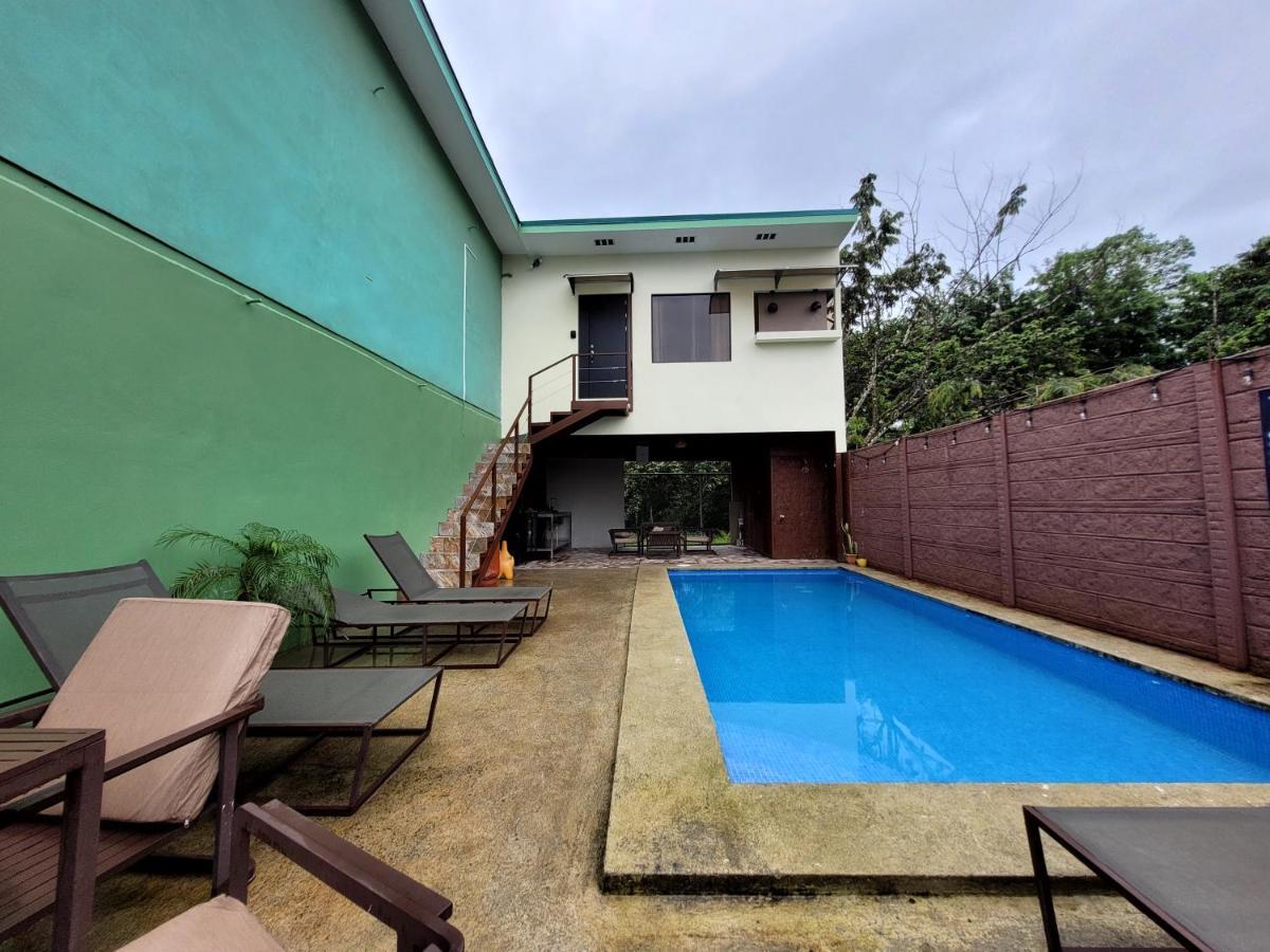 Loky'S Apartments La Fortuna Esterno foto